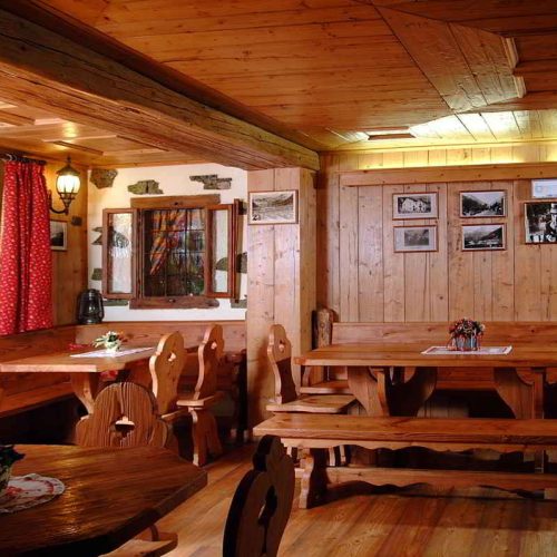 Albergo vicino Sondrio