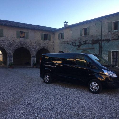 Autista con conducente Verona