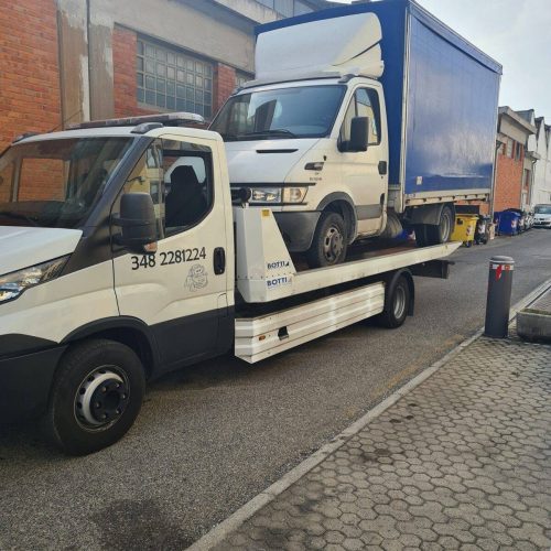 Autosoccorso H24 a Livorno