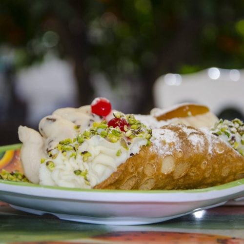 Cannoli e arancini Taormina