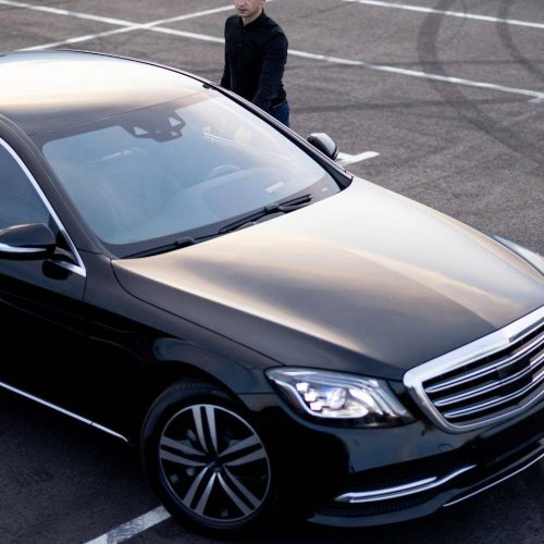 Noleggio auto con conducente a San Marino: Comfort e professionalità al tuo servizio