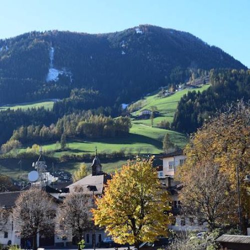 Trattoria tipica con terrazza a Sarentino