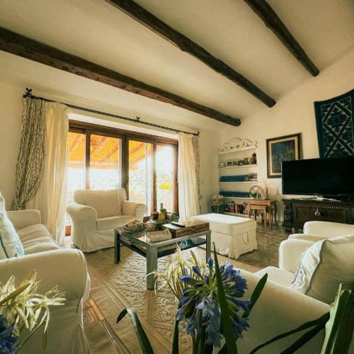 Appartamento vacanze in villa con parcheggio Golfo Aranci