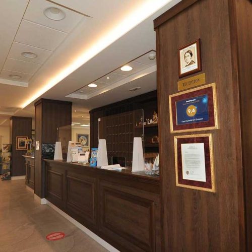 ALBERGO A L’AQUILA