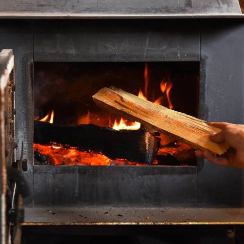 Fuoco & Fiamme: La Guida alla Fornitura e Assistenza Stufe a Legna a Reggio Emilia