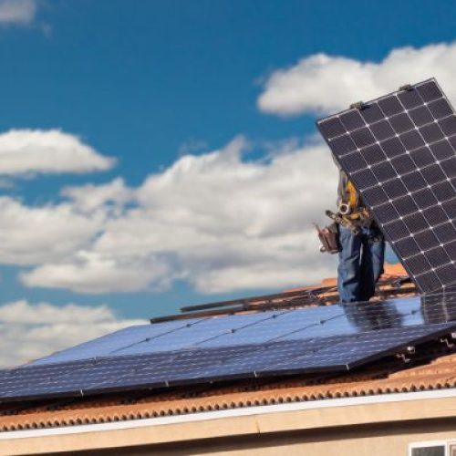 Scopri i vantaggi dell’installazione di pannelli solari a Pistoia